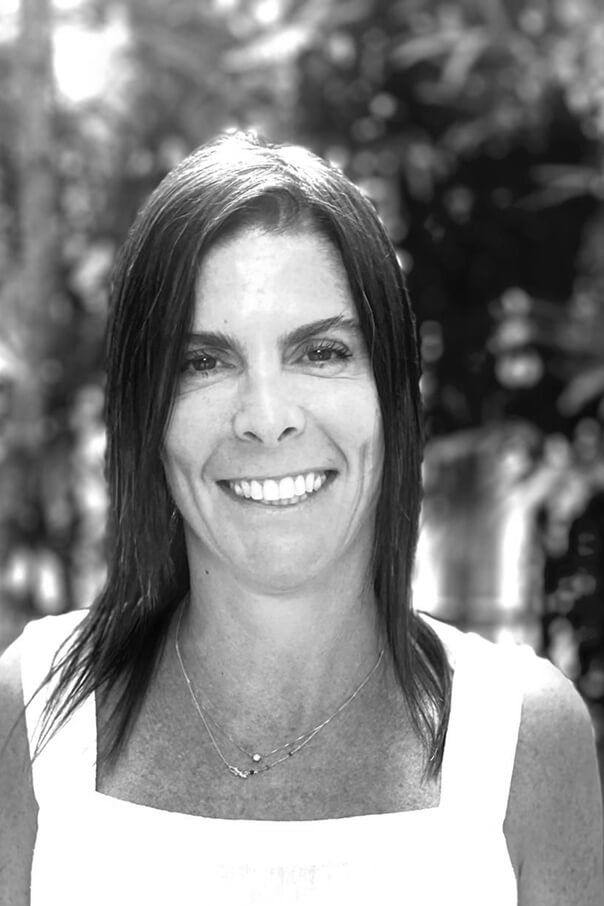 Carol Pessini - Color Preto Blanc